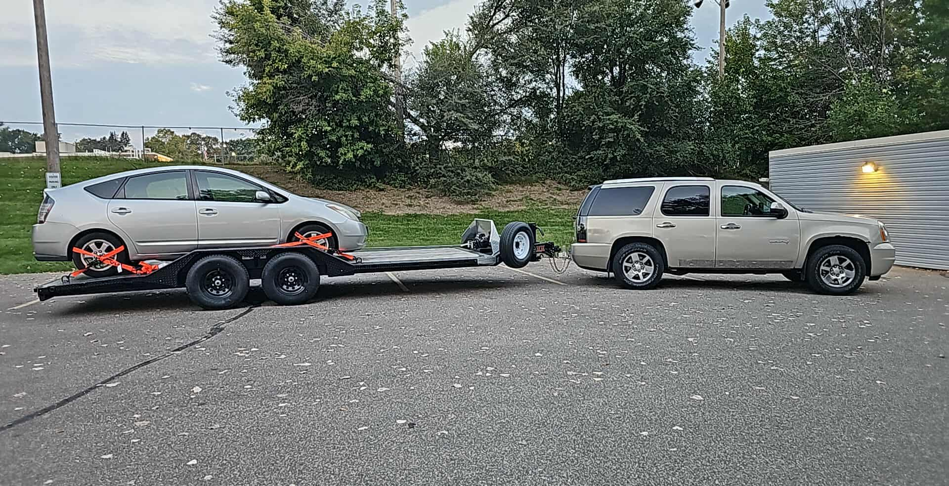 Rawmaxx car hauler detail showing heavy-duty steel construction